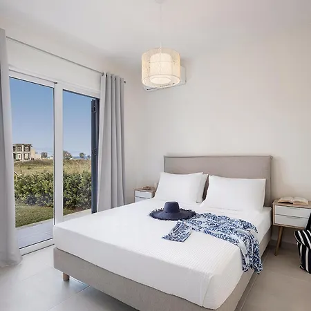 Resitour - Aphrodite Beachfront *