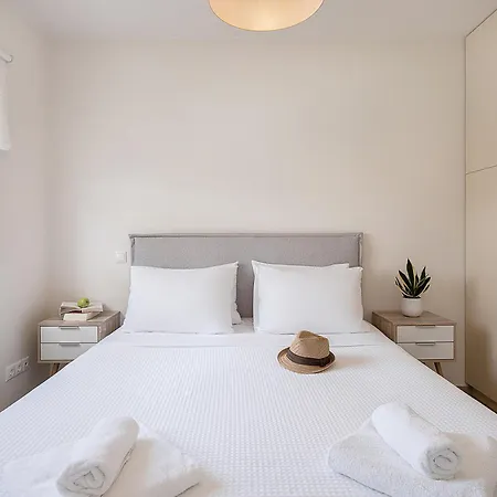 Apartment Resitour - Aphrodite Beachfront *
