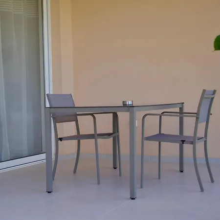 Apartment Resitour - Aphrodite Beachfront Pirgos Psilonerou