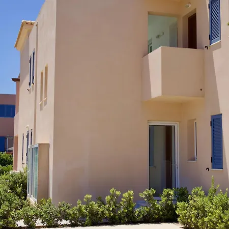 Resitour - Aphrodite Beachfront Apartment *