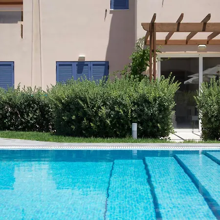 Apartment Resitour - Aphrodite Beachfront *