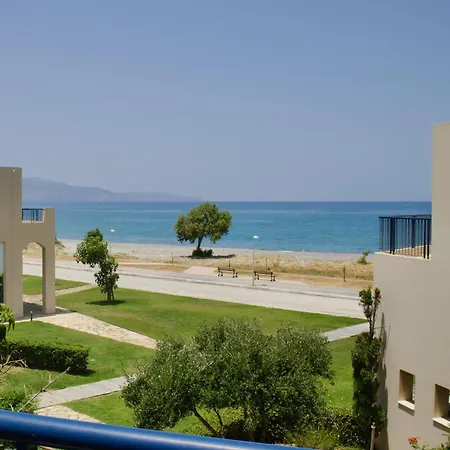 Resitour - Aphrodite Beachfront *